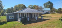 Building Photo - 201 Perkins Rd SE