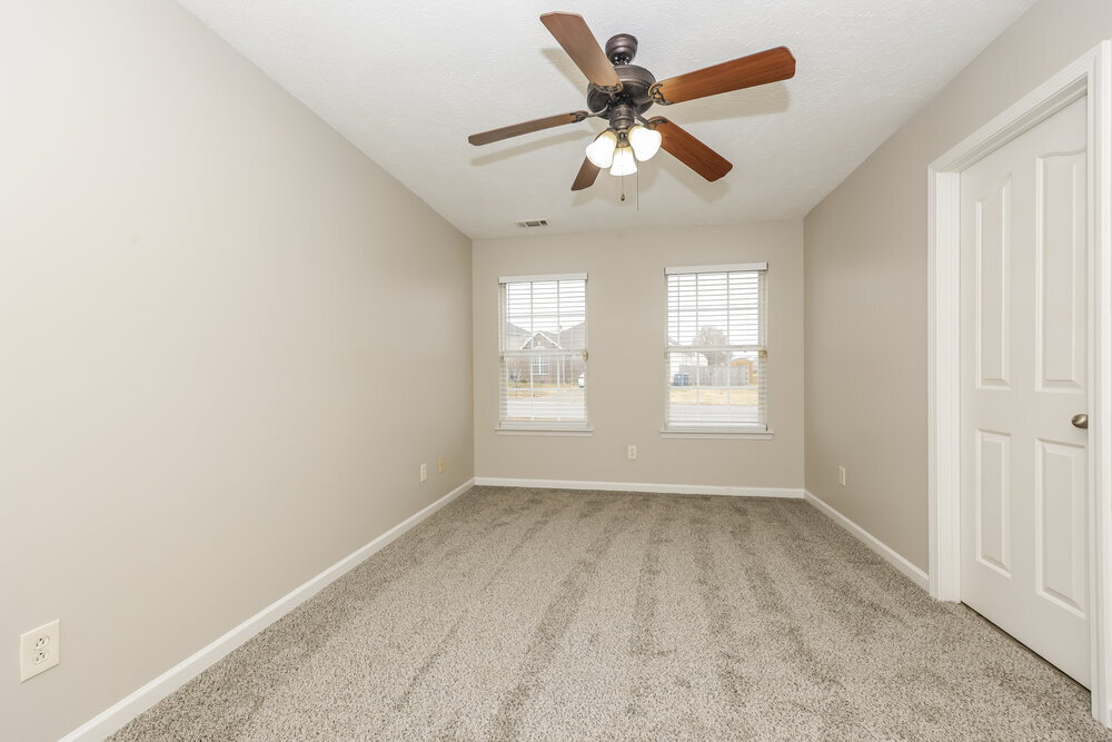 Building Photo - 1001 Tammy Sue Ln