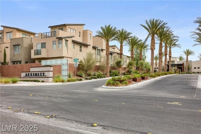 Building Photo - 11323 Gravitation Dr