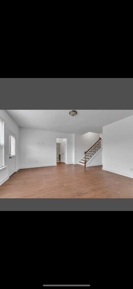 Building Photo - 3612 Turfway Ct