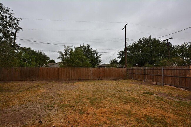 Building Photo - 4205 41st St