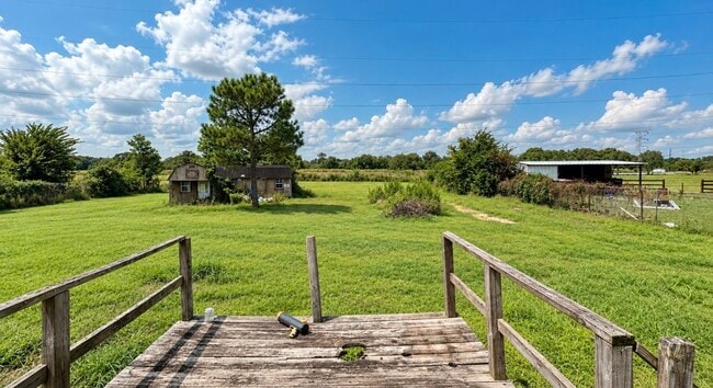 Building Photo - 6710 Trail Loop W