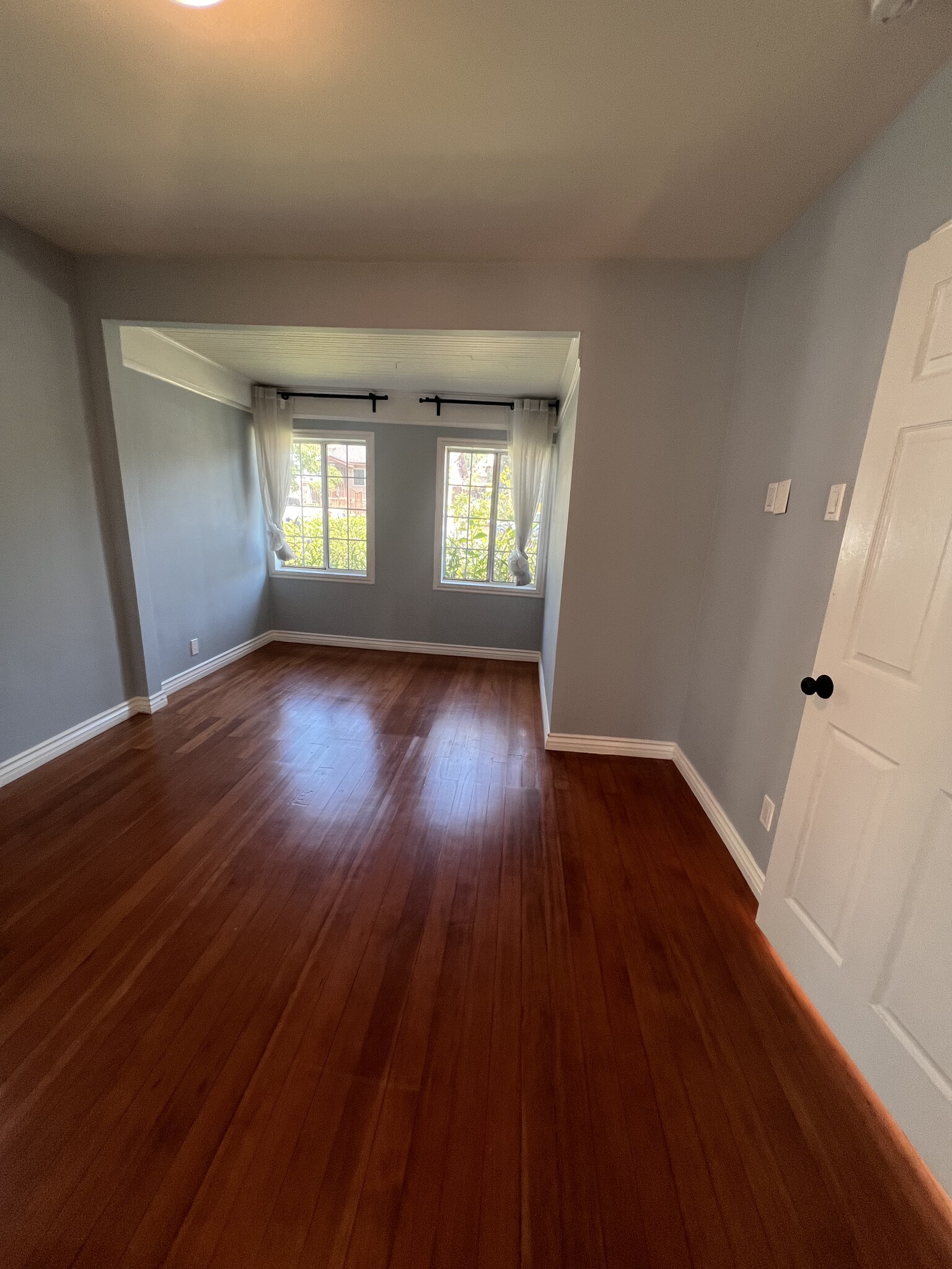 Master bedroom - 5152 Stratford Rd