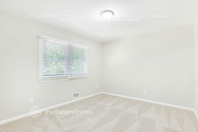 Building Photo - 542 Allana Ct