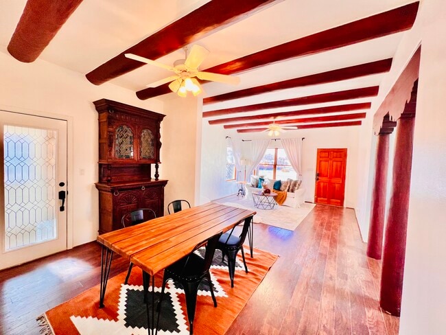 Building Photo - 3258 Nizhoni Dr