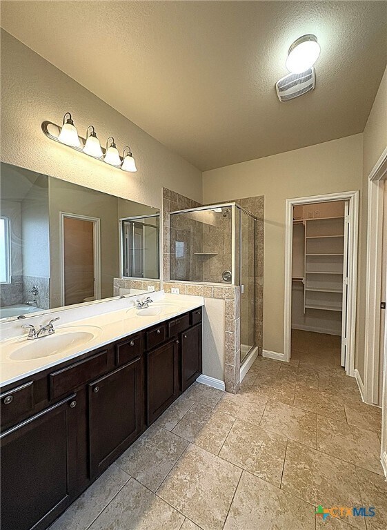 Building Photo - 3807 Flatrock Mountain Dr