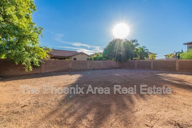 Building Photo - 3813 E Capricorn Pl