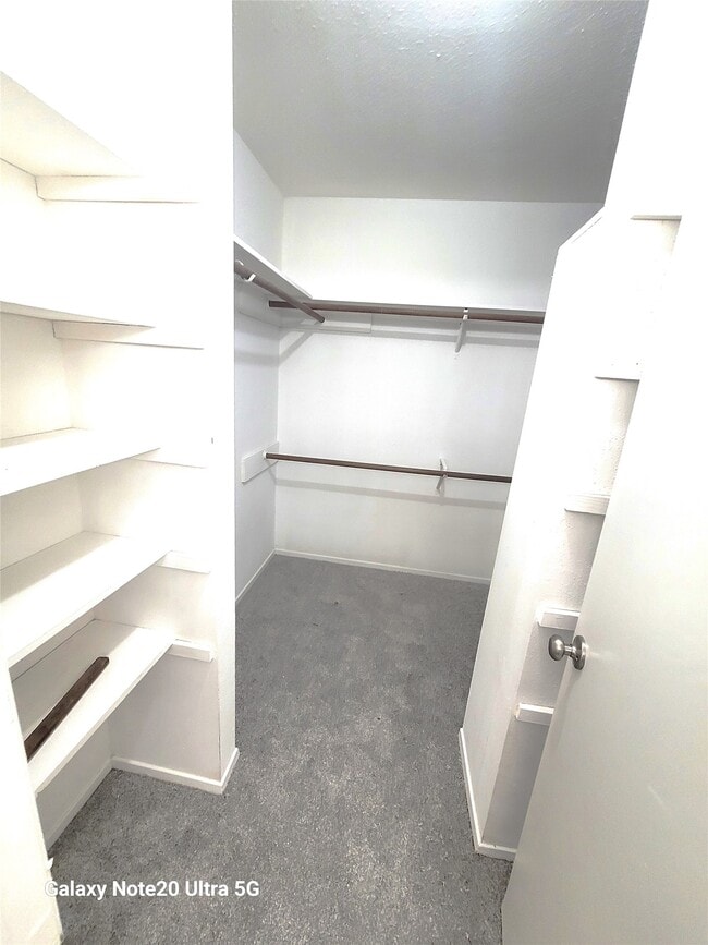 Building Photo - 19318 Quiet Brook Dr