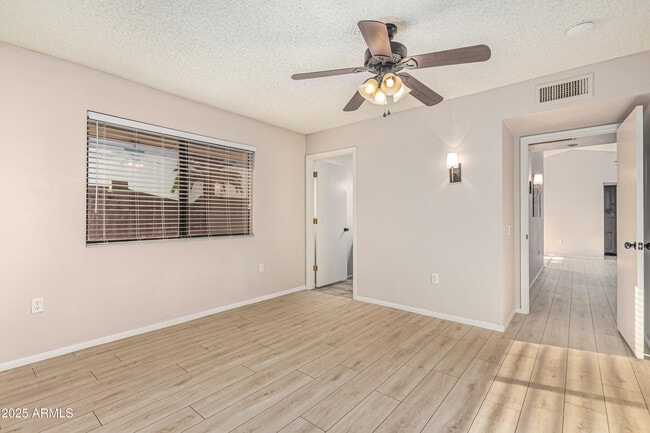 Building Photo - 20014 N Conquistador Dr