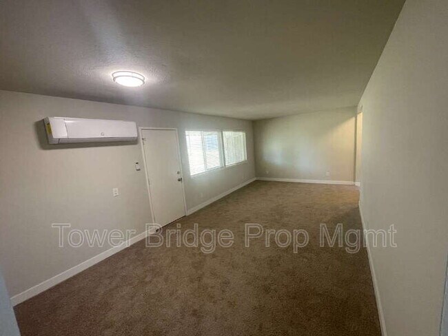 Building Photo - 8255 Oahu Dr