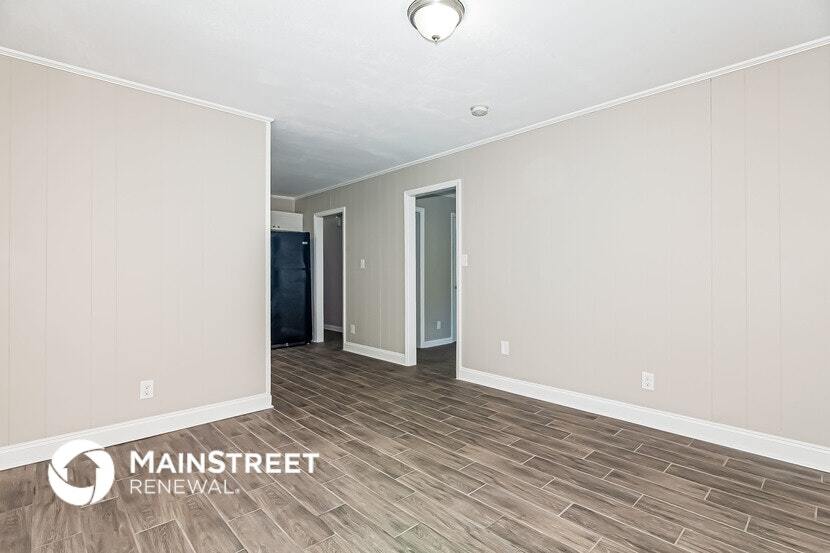 Building Photo - 1616 Anthony Dr