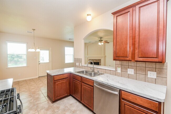 Building Photo - 13111 Rippling Creek Ln