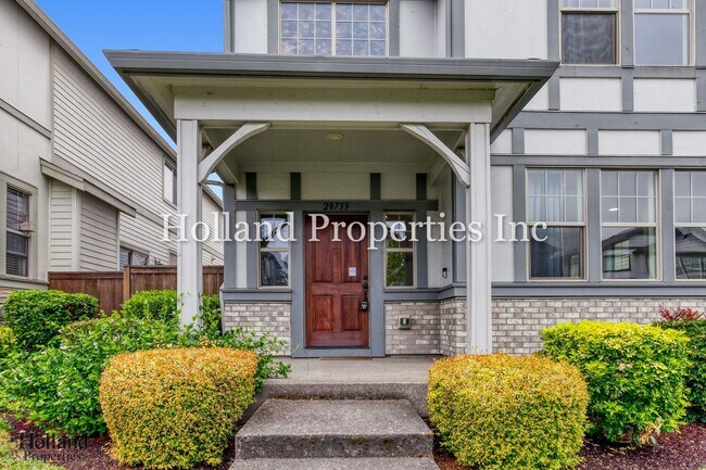 Building Photo - 28733 SW Finland Ave