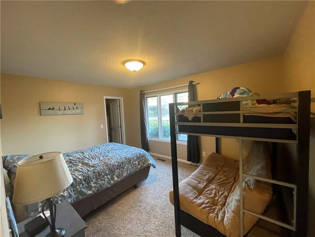 Building Photo - 4 Safe Haven Ct