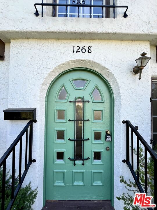 Building Photo - 1268 S Highland Ave