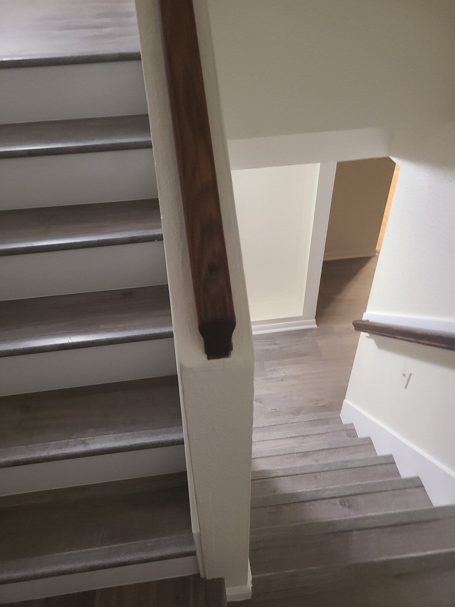 Stairs - 11002 Hammerly Blvd