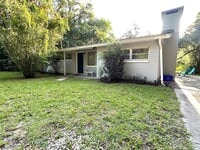 Building Photo - 3919 SW 21st St