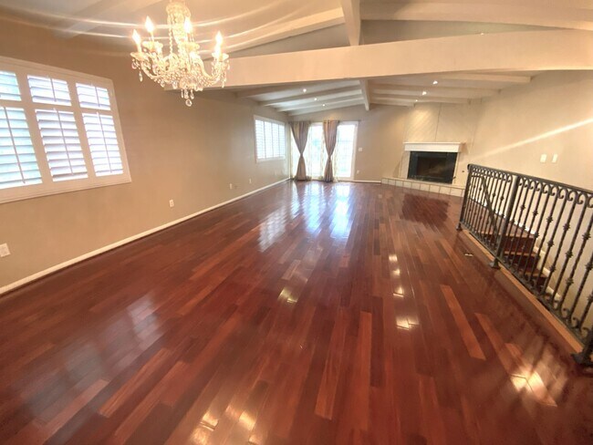 Building Photo - Completely Updated Golden Hills 3 Bdrm Plus Home!