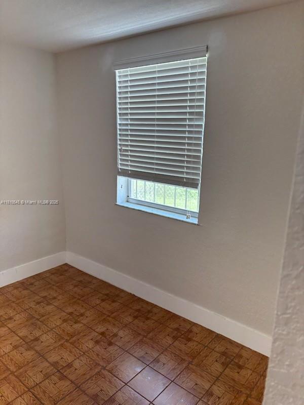 Building Photo - 846 W 31st St