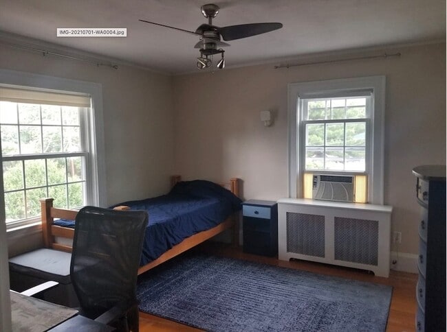 Building Photo - 269 Waltham St