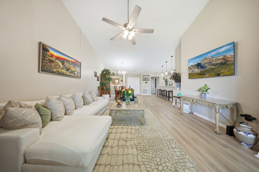 Building Photo - 700 Trotter Ln