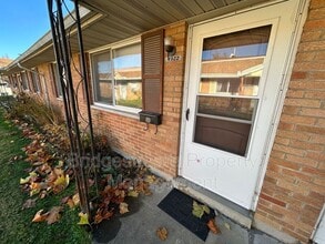 Building Photo - 4922 Leeper St