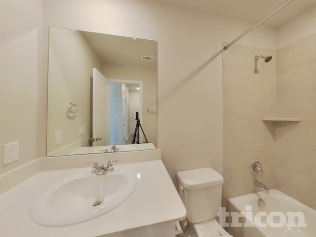 Building Photo - 5205 Sidesaddle Dr