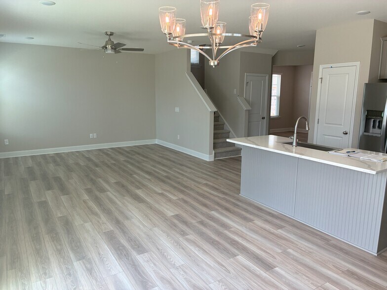 Family Room - 240 Steel Springs Ln