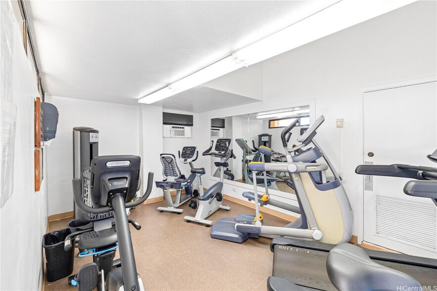 Building Photo - 1778 Ala Moana Blvd