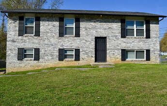 Building Photo - 2335 Carbury Rd
