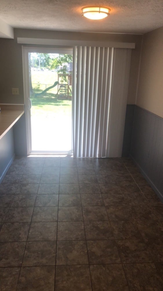 Building Photo - 6948 Michelle Pl