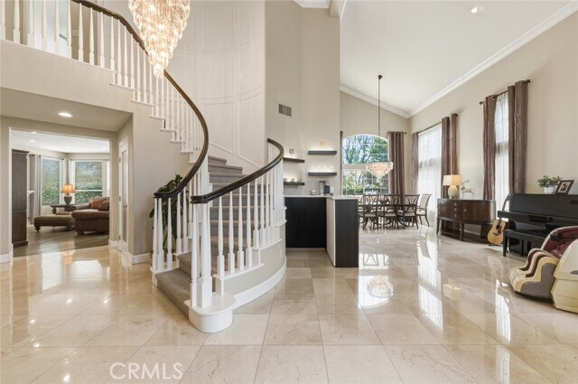 Building Photo - 4640 E Somerton Ave