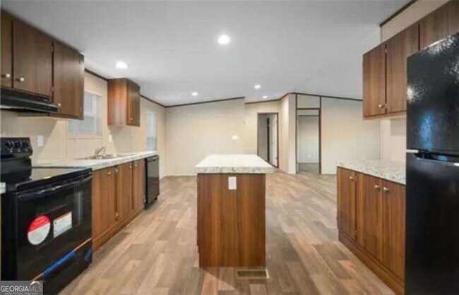 Building Photo - 348 Ruby Ridge Dr