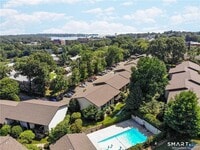 Building Photo - 73 Courtland Ave