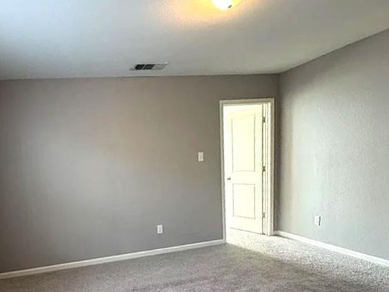 Building Photo - 1902 Chapel Hl Rd