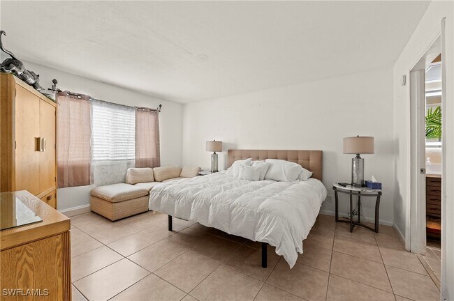 Building Photo - 4021 Ice Castle Way