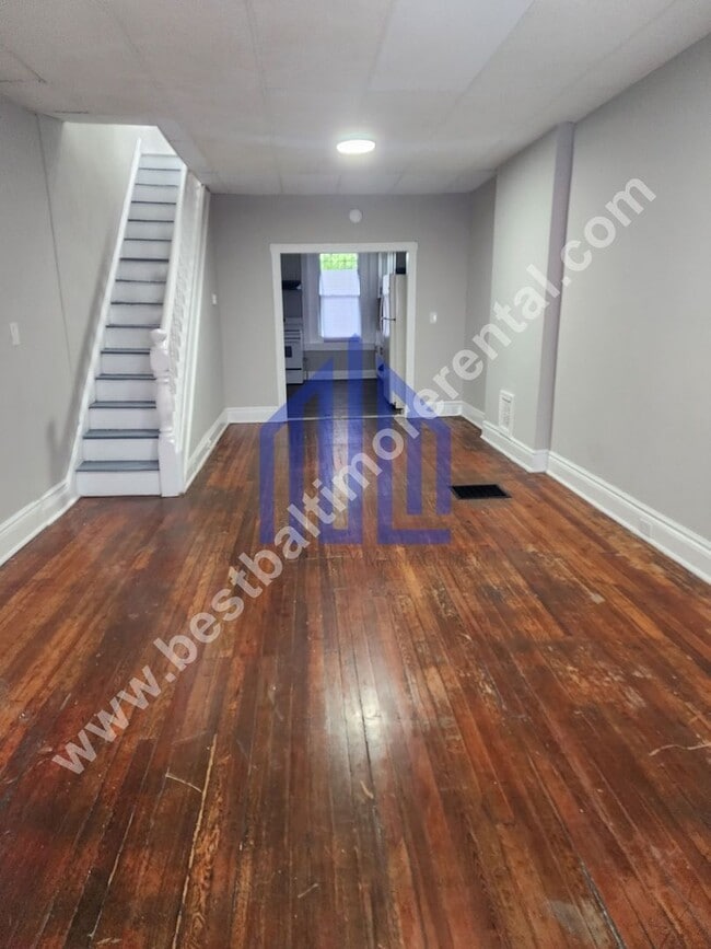 Building Photo - Coming Soon!!!!!! Spacious 3 Bedroom in We...