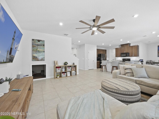 Building Photo - 1430 Tan Tara Trl