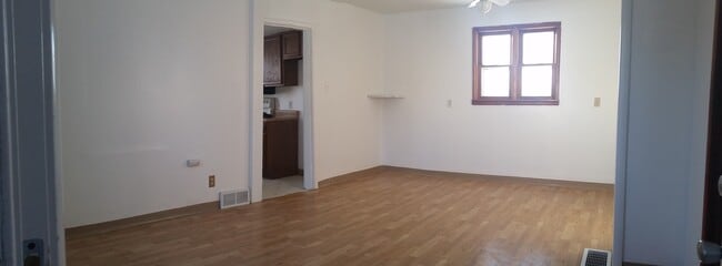 Building Photo - 31 2nd St NW