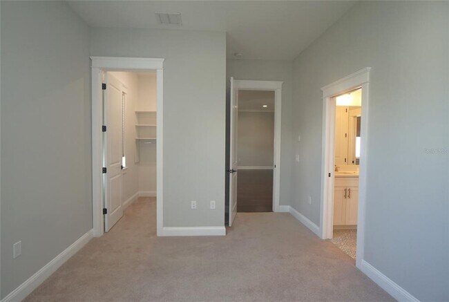 Building Photo - 3625 E Clark Cir
