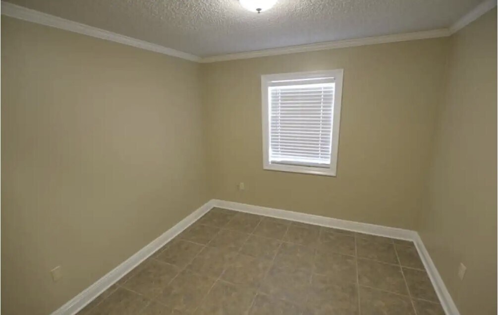 Bedroom - 1017 Seville Ave
