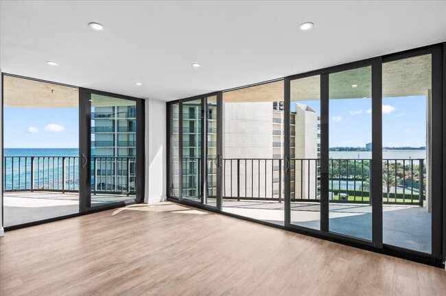 Building Photo - 5420 N Ocean Dr