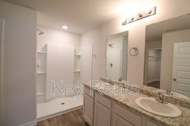 Building Photo - 5634 Tristan Ct