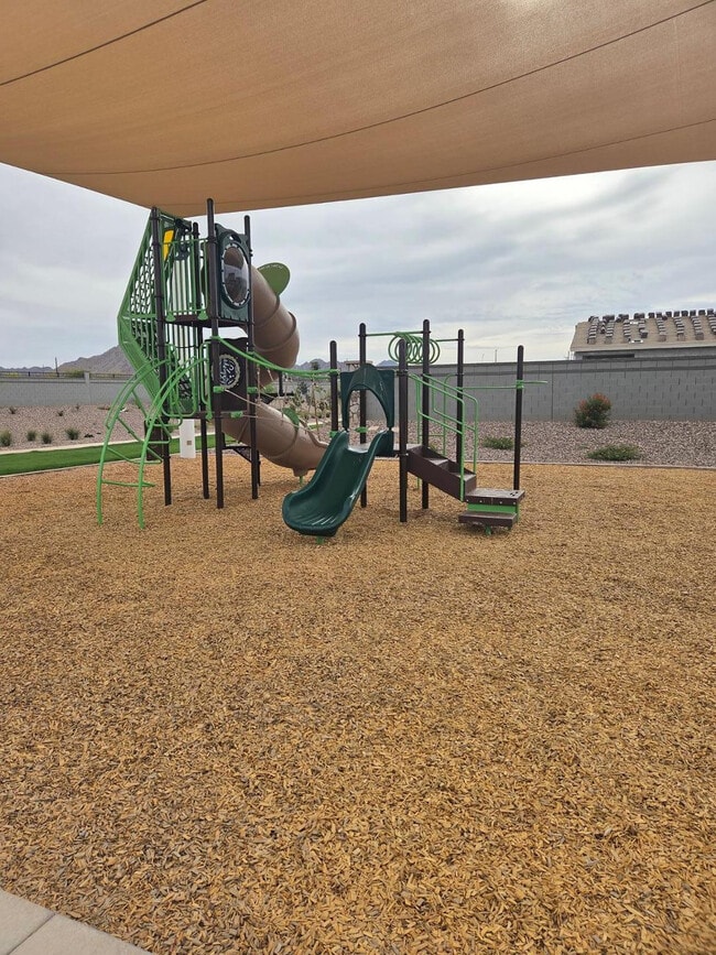 Building Photo - 22457 E Watford Dr