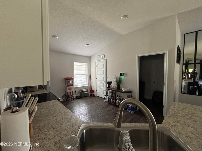 Building Photo - 8112 Helmsley Blvd