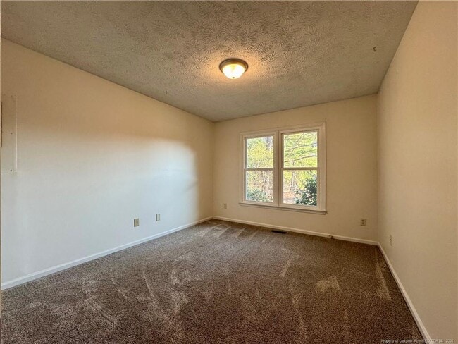 Building Photo - 115 Zane Dr