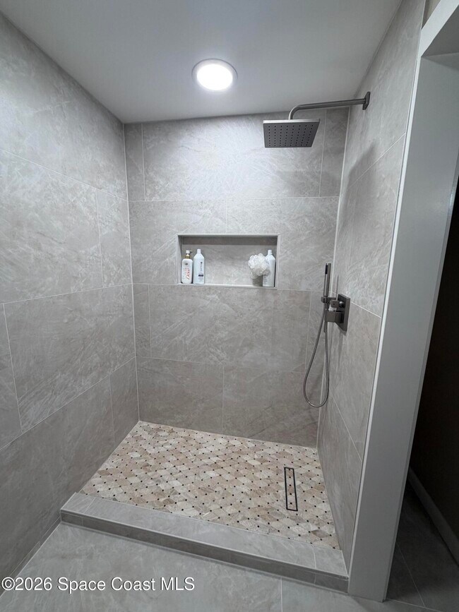 Building Photo - 3252 Sand Ct