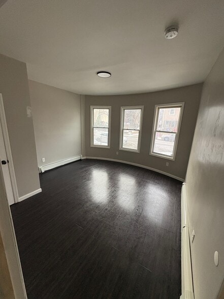 Bedroom 1 - 16 N 18th St