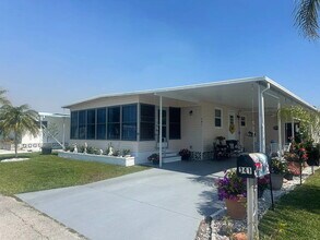 Building Photo - "Charming 2-Bed, 2-Bath Retreat in Nokomis!"