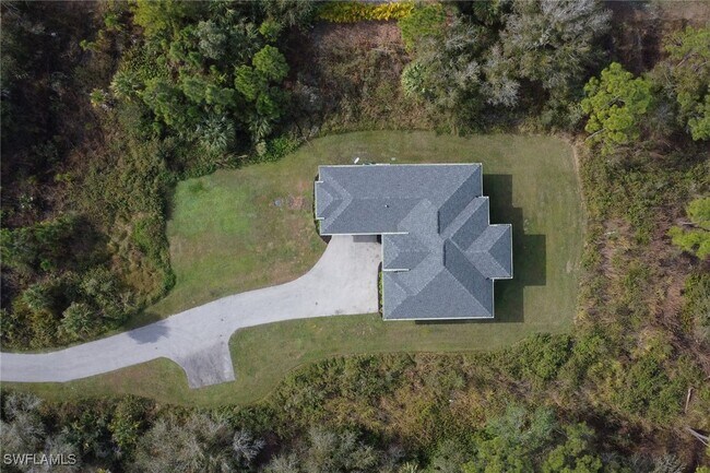 Building Photo - 2793 72nd Ave NE